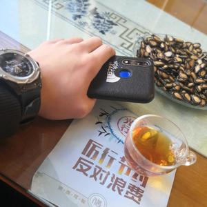 女厕偷拍未删减版
